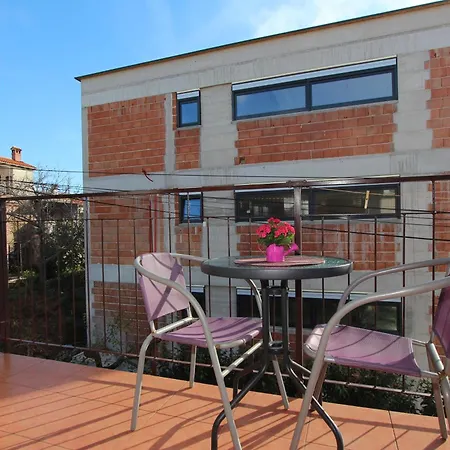 Rooms&apartment Sanja 2* Rovinj